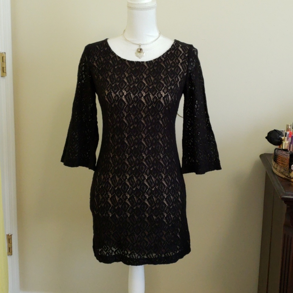 Forever 21 Black lace Dress